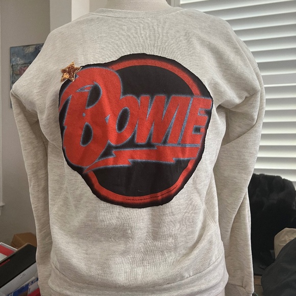 New with tag handmade David Bowie and star patch sweatshirt size small - Picture 1 of 1